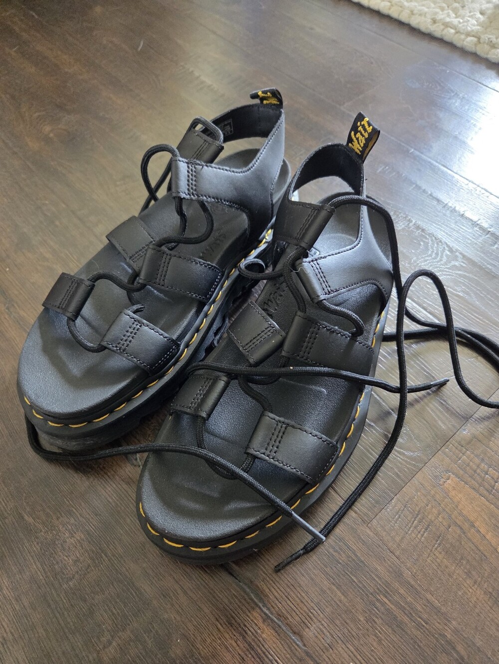 Dr. Martens Nartilla Black Leather Lace Up Gladiator Platform Sandals Size 9 US
